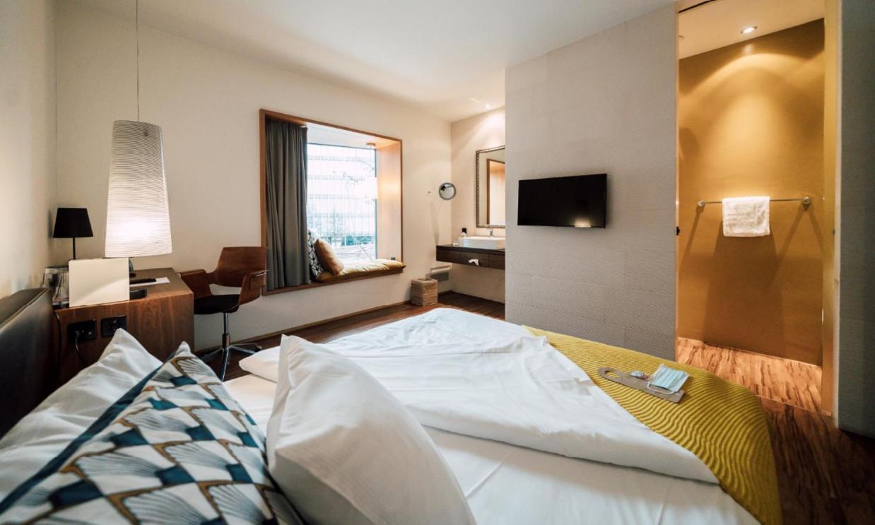 Blue City Boutique Hotel Баден Екстериор снимка