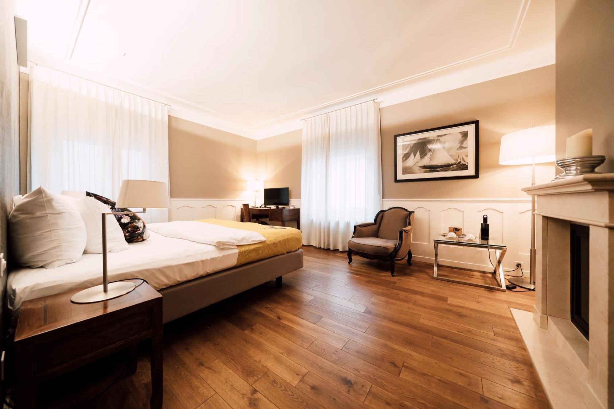 Blue City Boutique Hotel Баден Екстериор снимка
