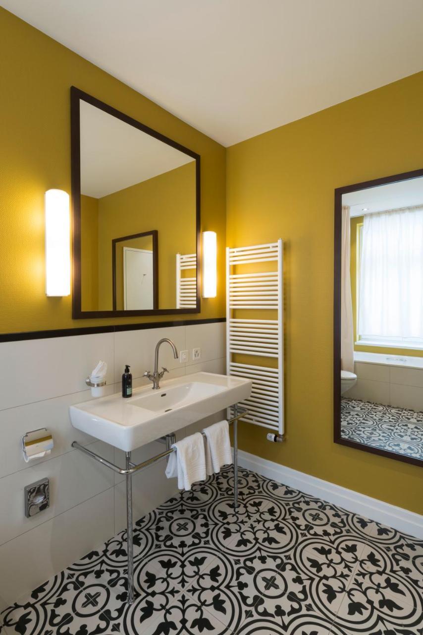 Blue City Boutique Hotel Баден Екстериор снимка