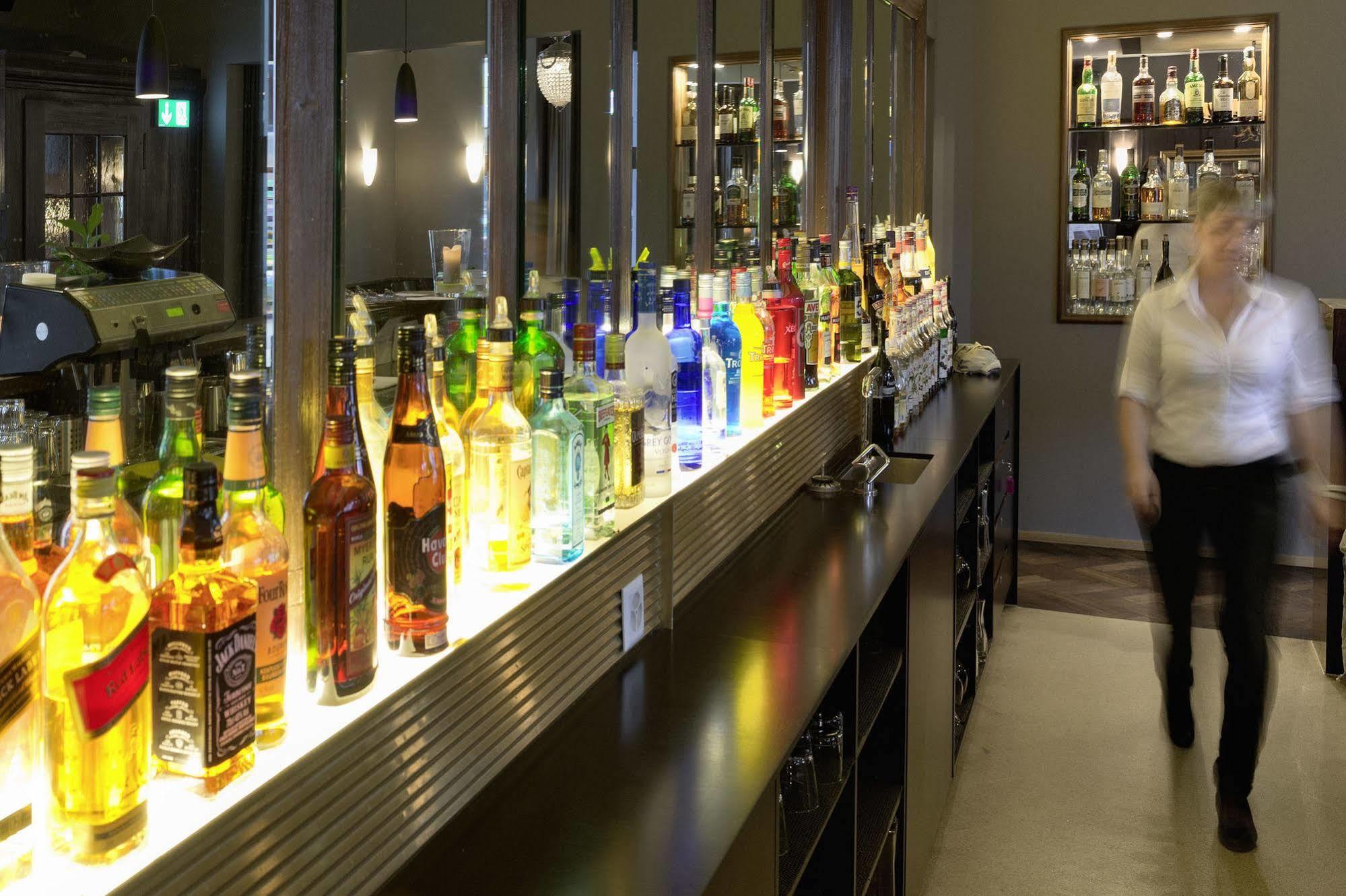 Blue City Boutique Hotel Баден Екстериор снимка